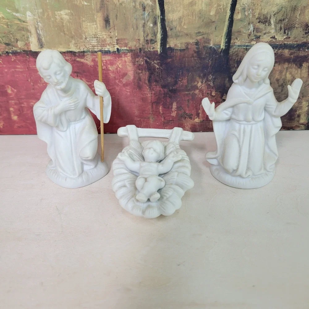 Vintage Ceramic Nativity Set White Made in Japan‎ 10 Piece Figurine
